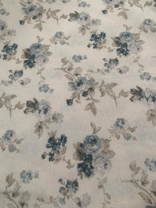 Loneta ESTAMPADA  FLOR LIBERTY AZUL